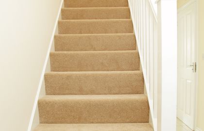 Reinigungsintervalle Büros Treppen Teppiche