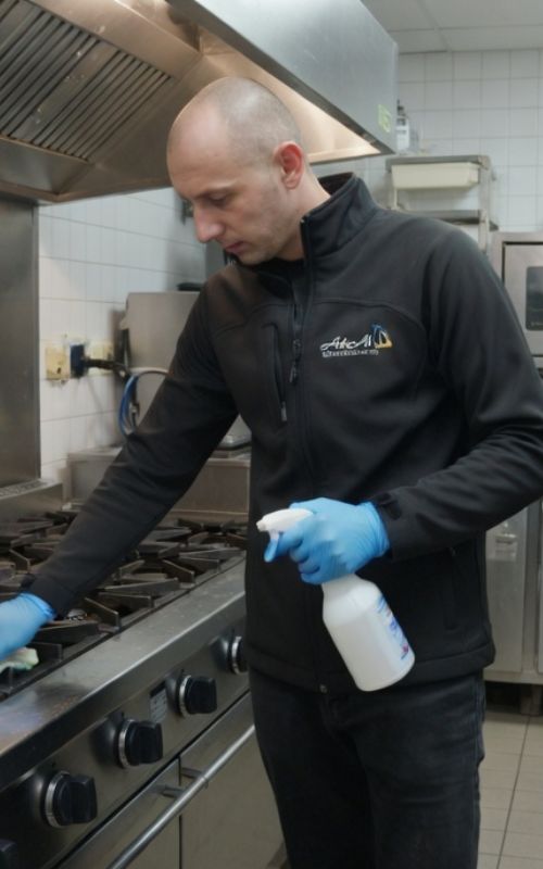 Reinigung von Gastronomiebereichen für maximale Hygiene in Münster